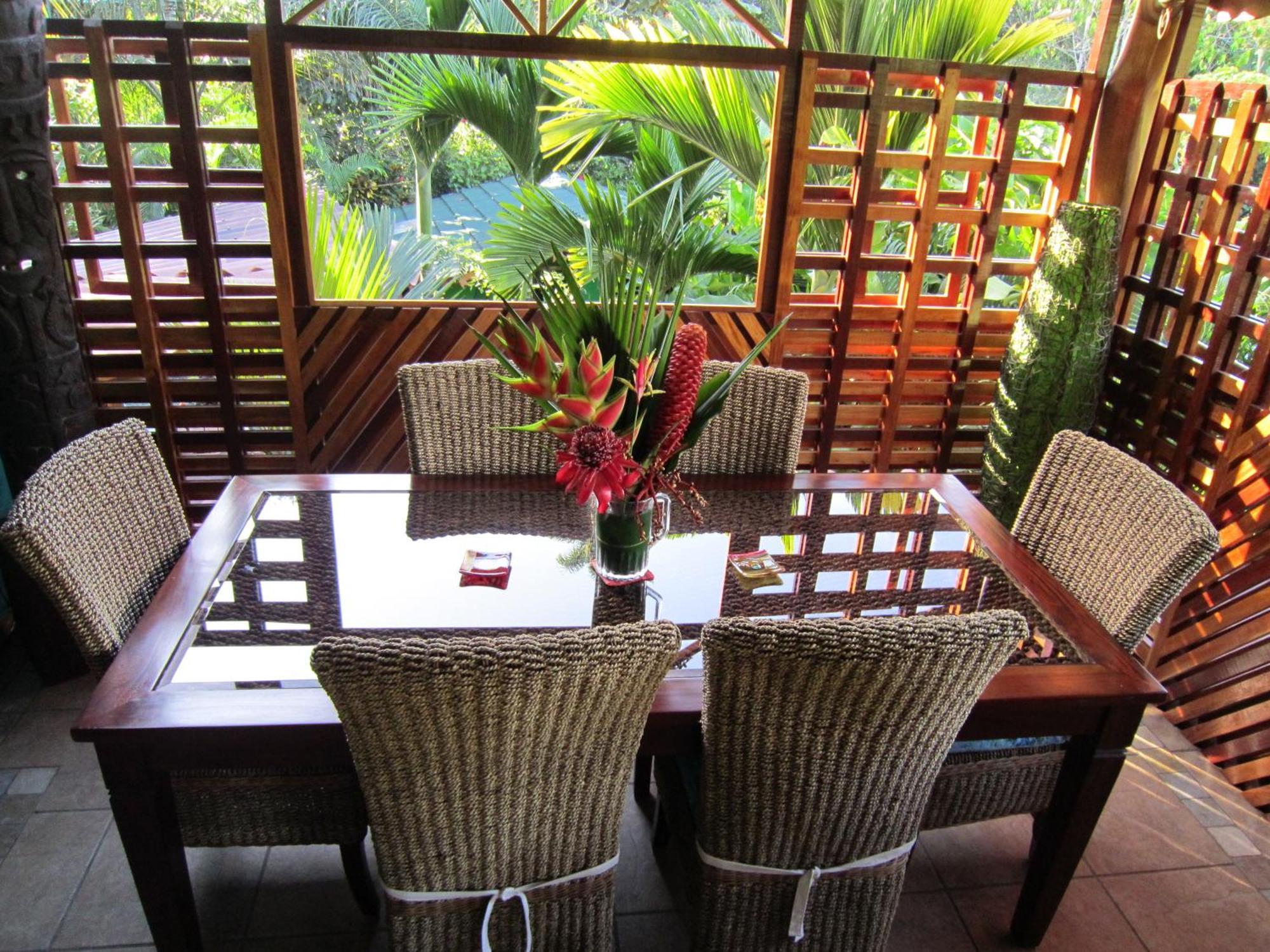 Physis Caribbean Bed & Breakfast Puerto Viejo de Talamanca Экстерьер фото