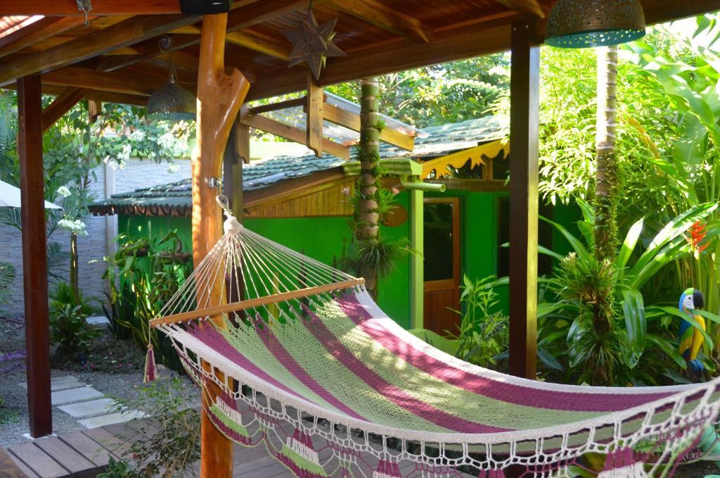 Physis Caribbean Bed & Breakfast Puerto Viejo de Talamanca Экстерьер фото