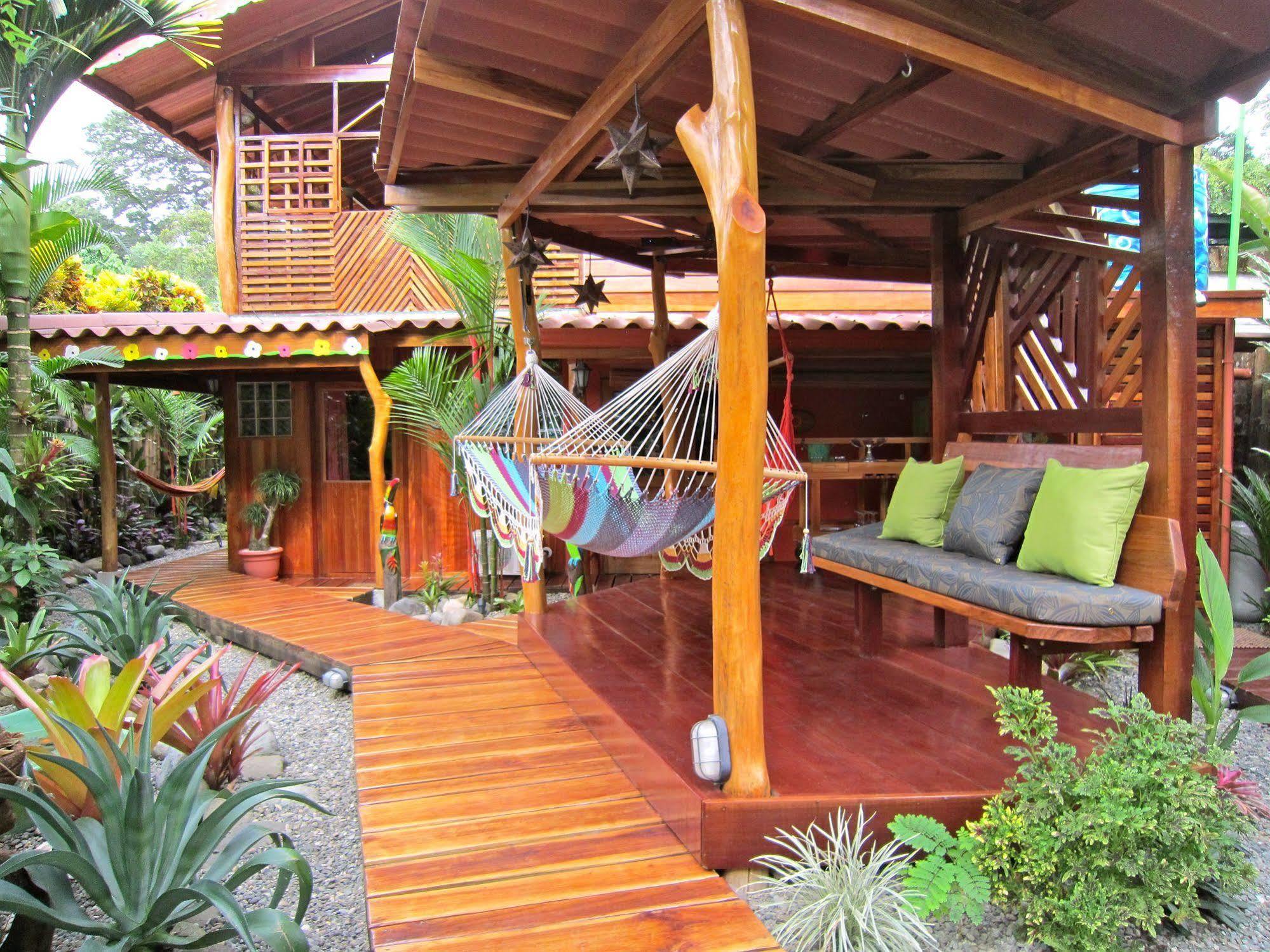 Physis Caribbean Bed & Breakfast Puerto Viejo de Talamanca Экстерьер фото